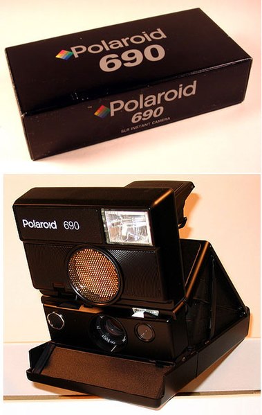 File:Polaroid SLR690.jpg