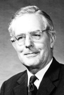 Donald Douglas (surgeon) Scottish surgeon (1911–1993)
