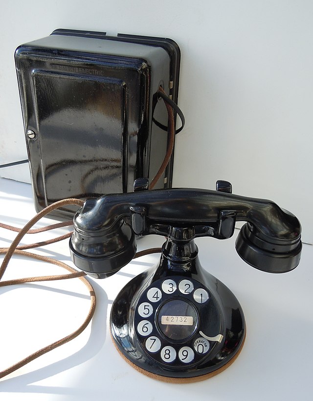 Western Electric hand telephone sets - Wikipedia