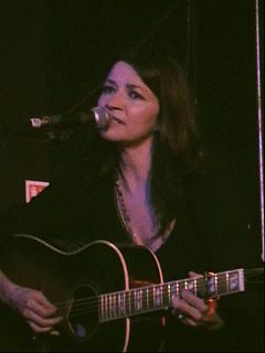 <span class="mw-page-title-main">Matraca Berg</span> American singer-songwriter