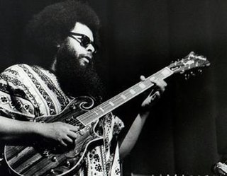 <span class="mw-page-title-main">Pete Cosey</span> American guitarist (1943–2012)