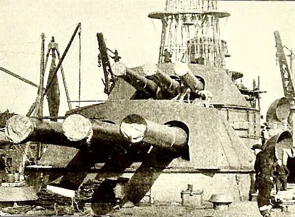 Fitting-out deck area around forward turrets in early weeks of 1916