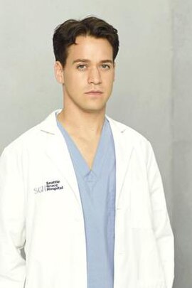 The Season 4 promotional photo of T. R. Knight as Dr. George O'Malley