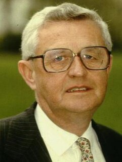 John Cole (journalist) British journalist and broadcaster (1927–2013)