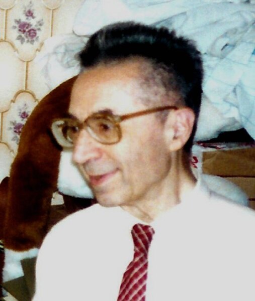 File:Yuri Kholopov 2001.jpg