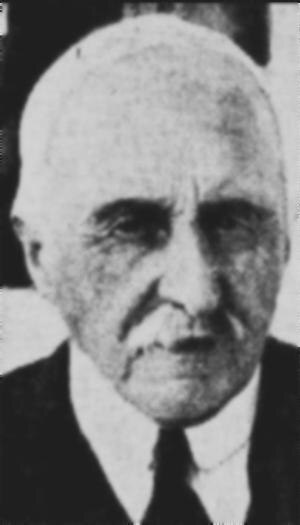 Lawson in 1933