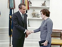Marilyn Jacox ve Nixon.jpg