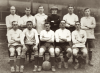 Glossop team of 1914-15 Glossop North End 1914-15 White kit.png