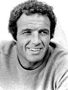 220px-James_Caan_-_1972.jpg