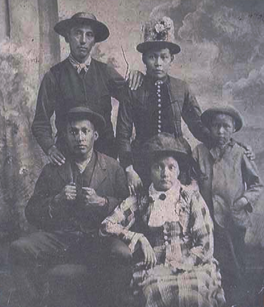 File:LTBB Odawa family.png