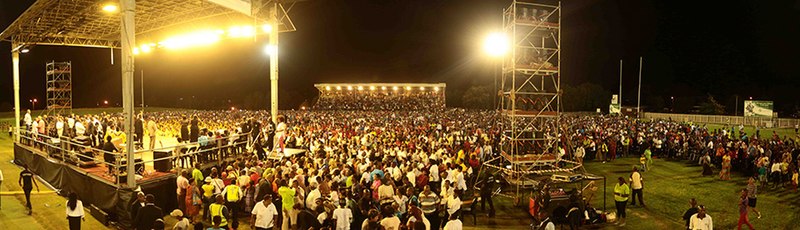 File:Dag Heward-Mills at a healing Jesus campaign.jpg