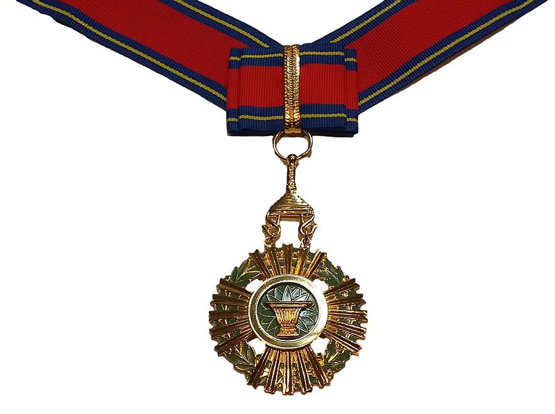 File:Royal Order of Sahametrei, Commander.jpeg