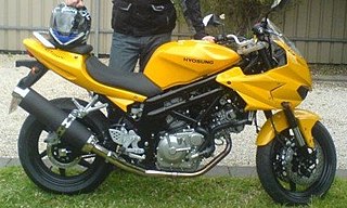 Hyosung GT650