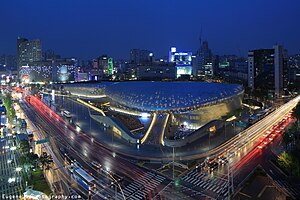 Dongdaemun Design Plaza at night, Seoul, Korea.jpg