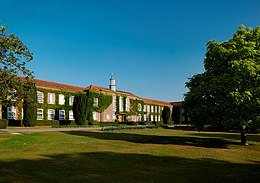 The front of Writtle University College Writtle College Main Building.jpg