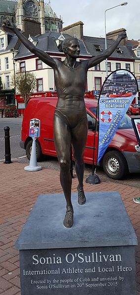 File:Sonia O'Sullivan Statue in Cobh.jpg