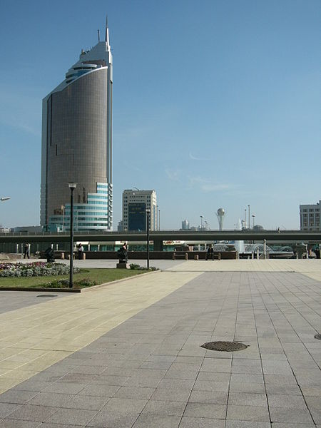 File:Astana Main Square.jpg