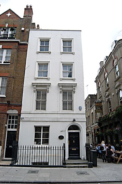 File:48 Langham Street, London W1.jpg