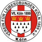 um logotipo circular vermelho e branco, em torno do qual está escrito o nome completo do clube, no centro está um escudo que lembra o brasão de Colônia com as palavras "VfL Köln 1899" no topo