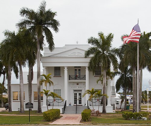 Everglades City chiropractor