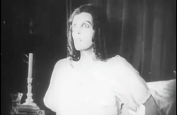 Greta Schroder en Nosferatu (1922).png