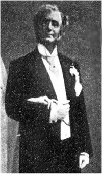 Brandon Thomas in 1901