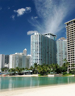 <span class="mw-page-title-main">Ilikai Hotel & Luxury Suites</span> Building in Honolulu, Hawaii