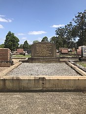 Grave of Billy, Dame Mary and Helen Hughes at Macquarie Park Cemetery and Crematorium. Grave of Billy and Dame Mary Hughes, 2017.jpg