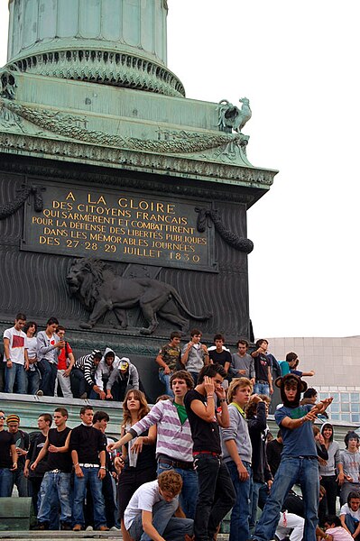 File:Technoparade 03.jpg