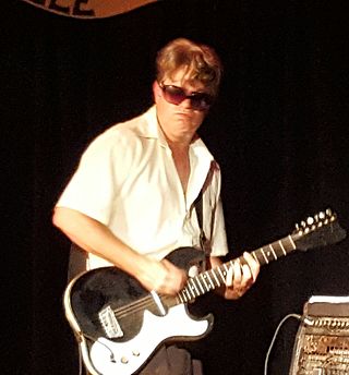 <span class="mw-page-title-main">Dexter Romweber</span> American musician