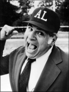 Ron Luciano American professional baseball umpire