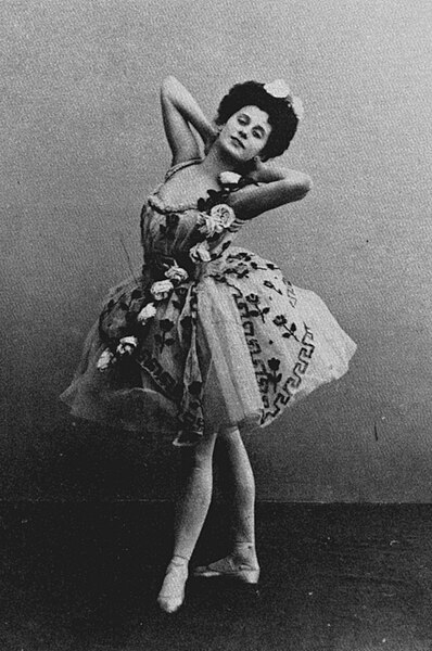 File:Awakening of Flora -Anna Pavlova -1900.JPG