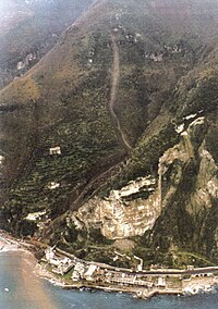 Location: Pozzano (Castellammare di Stabia) - Italy. A debris flow scar is visible on the right flank of the incised channel. Pozzano2.jpg