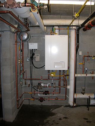 <span class="mw-page-title-main">Central heating</span> Type of heating system