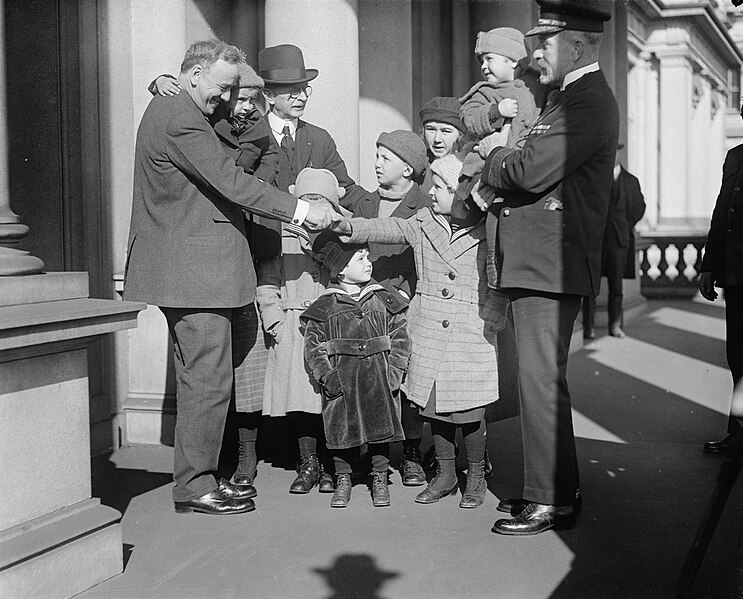File:Rear Admiral Newton McCully and his seven adopted Russian children.jpg