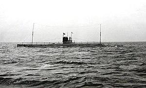 E30-submarine.jpg