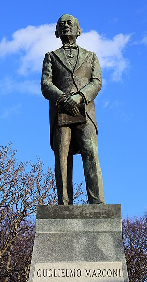 Bronze statue of Guglielmo Marconi, sculpted by Saleppichi Giancarlo, erected on the east plaza in 1975