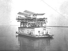 Samuel Langley's catapult, houseboat and unsuccessful man-carrying Aerodrome (1903) Langley1903.jpg