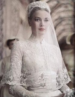 Wedding dress of Grace Kelly royal wedding dress