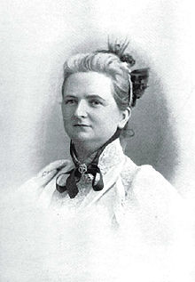 Mary Daviesová zpěvačka.jpg