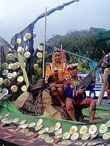 A parade float representing Kadayawan Festival of Davao City in Aliwan Fiesta 2008 KadayawanFloat.JPG