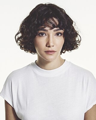 <span class="mw-page-title-main">Aybüke Pusat</span> Turkish actress, dancer, and model (born 1995)