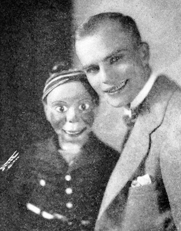 Bergen and Charlie in 1926