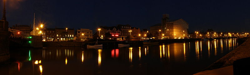 File:Greatyarmouthpanorama.JPG