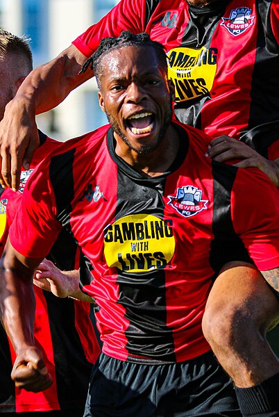 File:Ola Adeyemo, Lewes F.C. footballer, September 2019.jpg