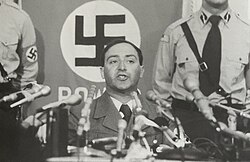 Nazi leader Frank Collin made announcement at a news conference in 1978 Frank Collin, leader of the National Socialist Party of America (1978).jpeg