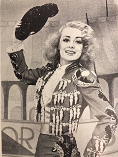 File:June Havoc photo from Mexican Hayride 1943.jpg