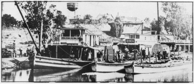 The PS Oscar W and PS Avoca at Mildura (c. 1900) P.S. Oscar W. and P.S. Avoca with barges at Mildura PRG 1258 1 2915.png