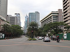 Ayala Avenue, Peninsula