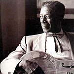 Son House used National resonator guitars Sonhouse3.jpg